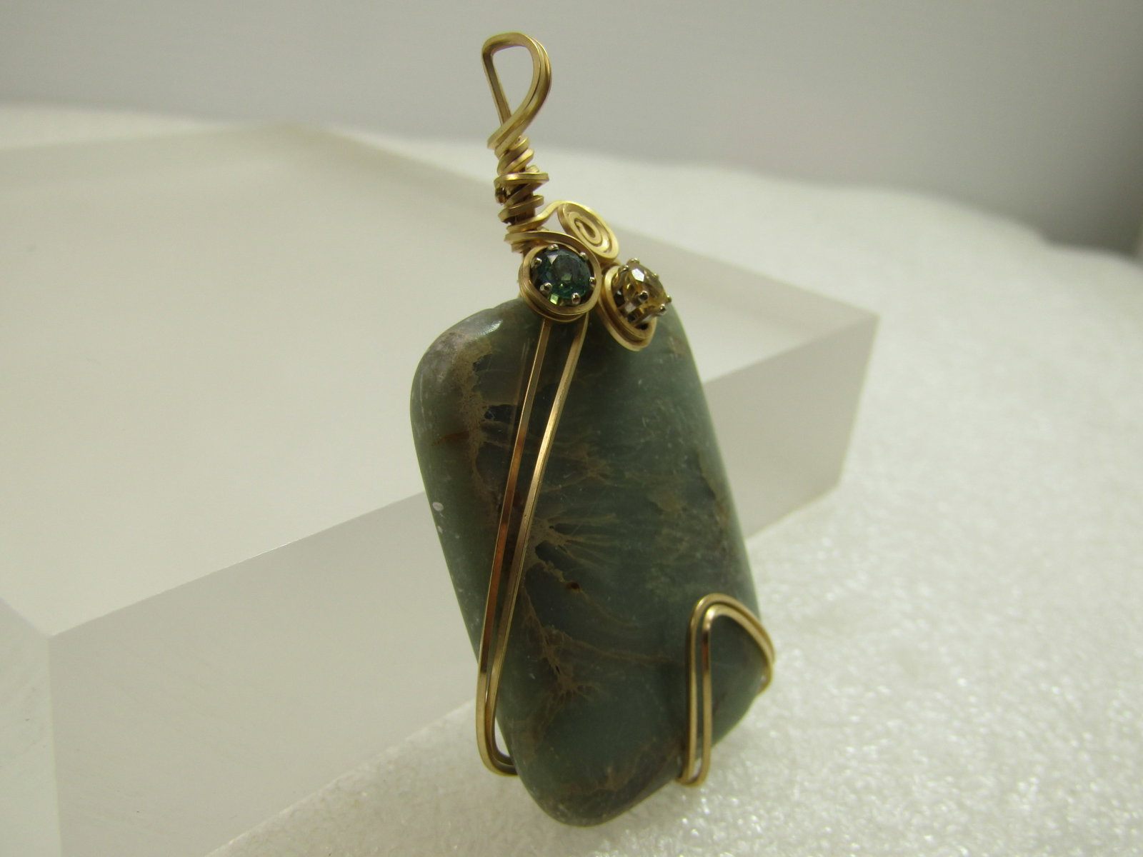 Vintage Green Quartz/Agate/Spinel Wrapped Stone Pendant, 10kt G.F. - 3