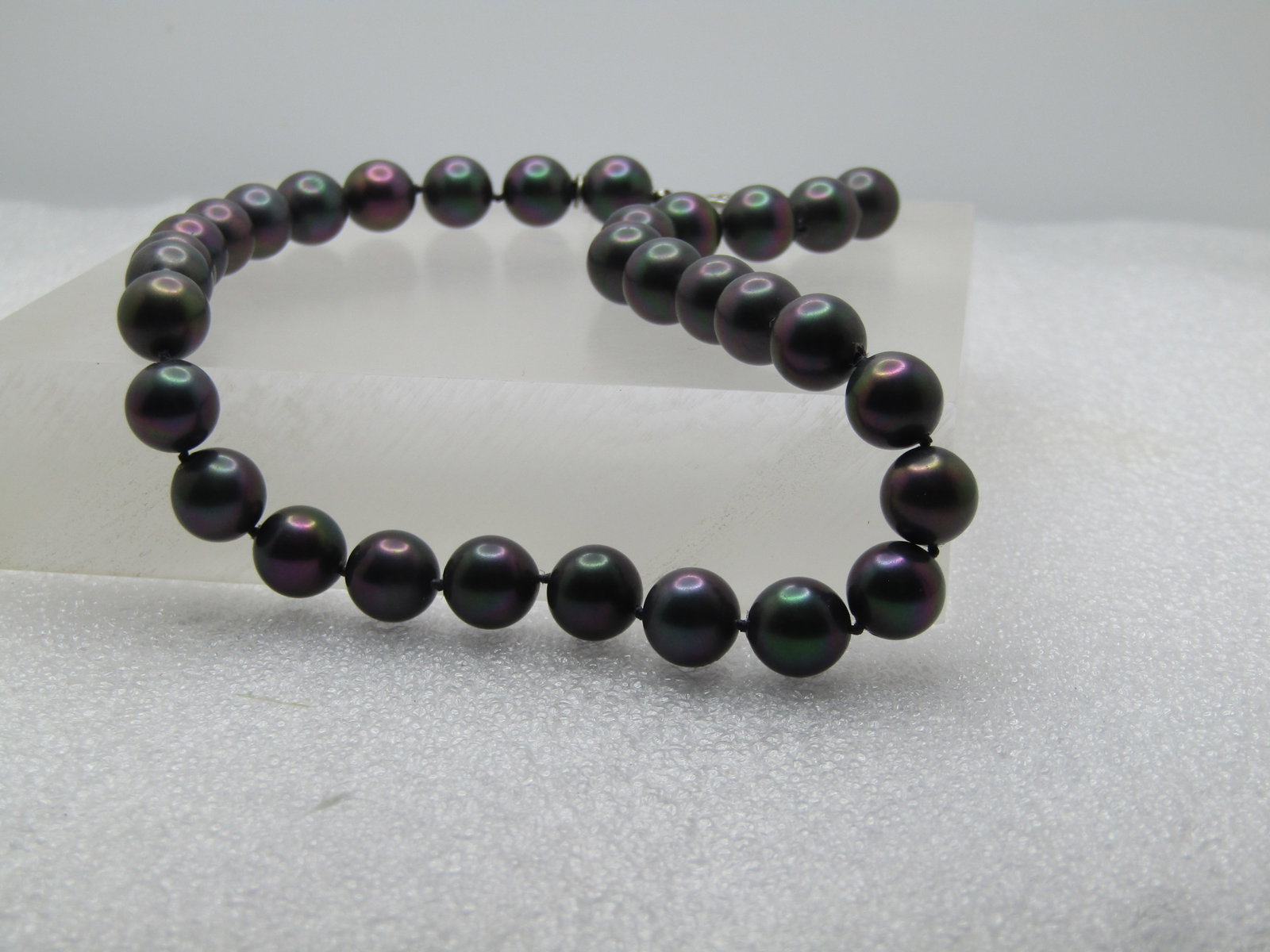 12kt G.F. Peacock Tahitian Pearl Necklace, Rhinestone clasp. 16", 1980's - 4