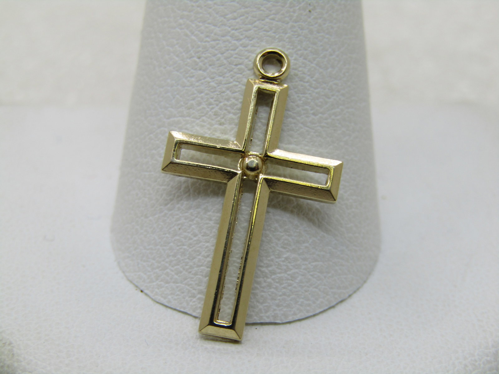 Parklane 12kt GP Cross Pendant , 1" - 4