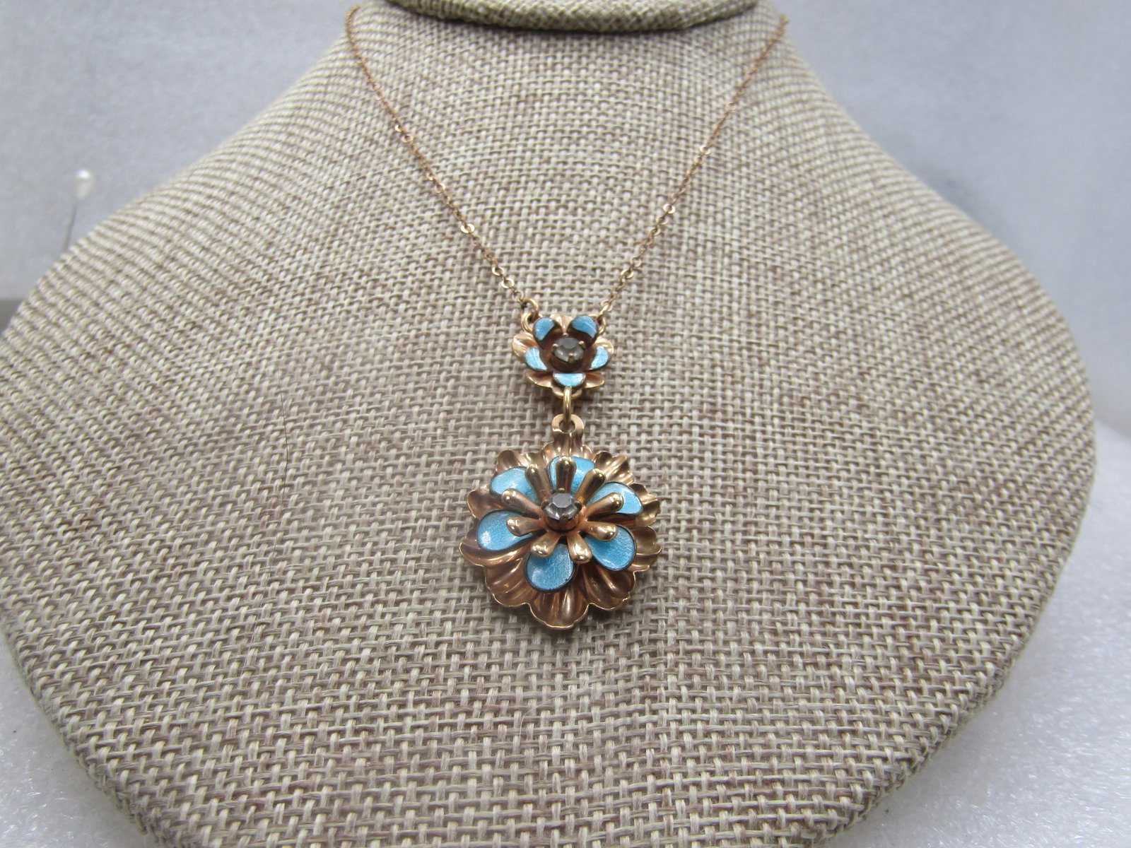 Vintage Enameled Rhinestone Blossom Lavalier Necklace, Signed Barclay, 1/20 12kt G.F., 18" - 3