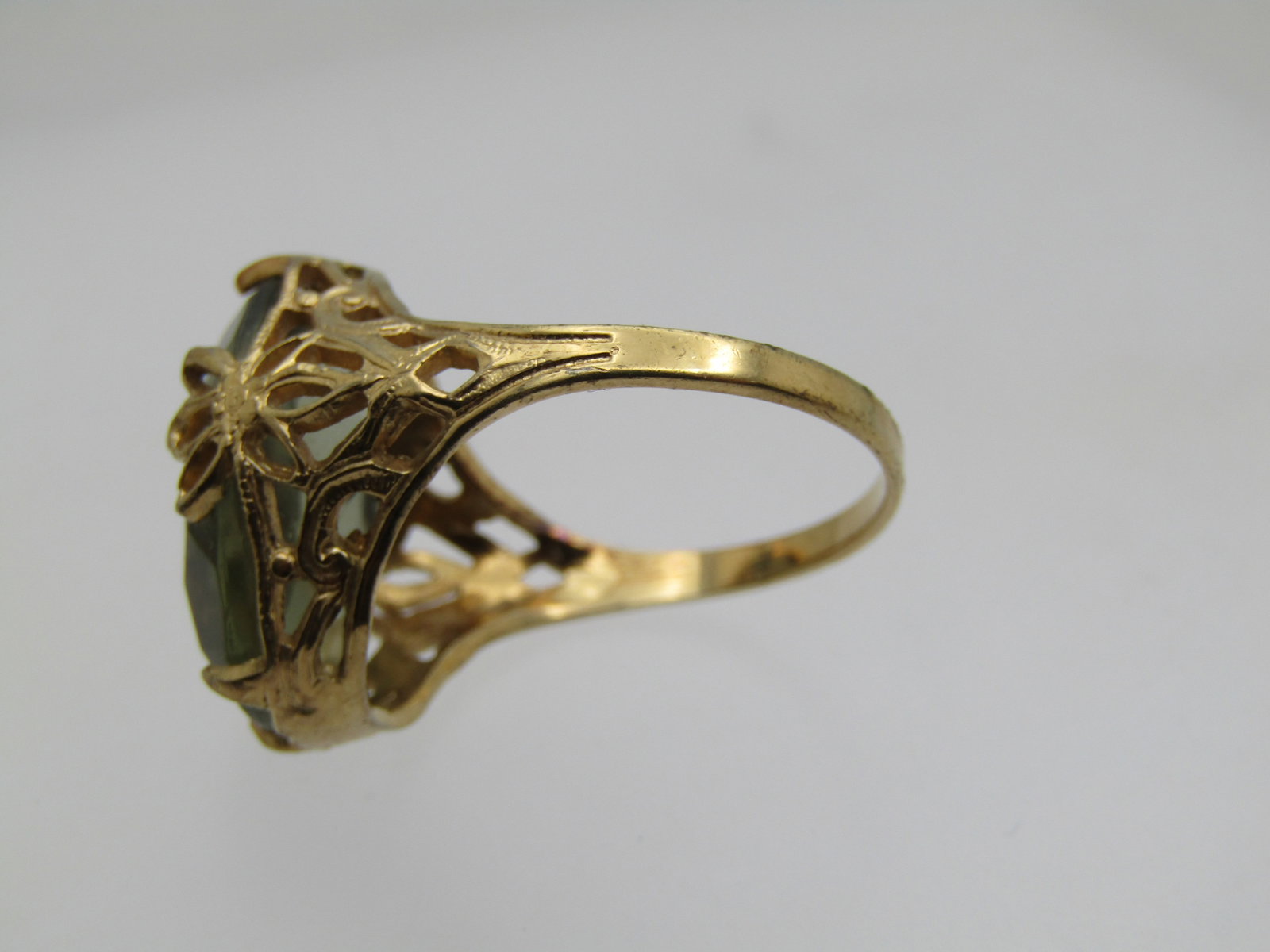 Vintage 10kt GP Pale Green Stone Ring, Signed Uncas, Size 9, Mid-Century - 7