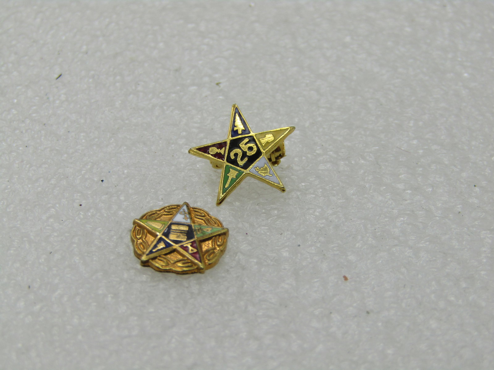 Vintage Masonic 25 Yr. Enameled Pin/Brooch with a Masonic Enameled Extra Piece (1 of 4)