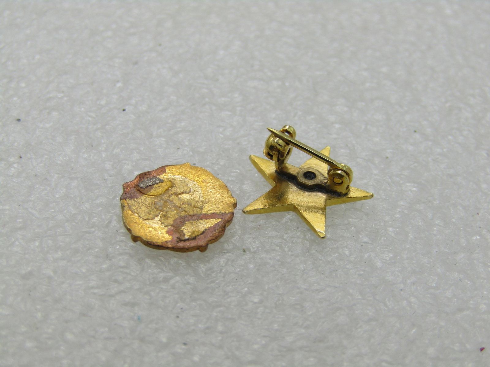 Vintage Masonic 25 Yr. Enameled Pin/Brooch with a Masonic Enameled Extra Piece - 4
