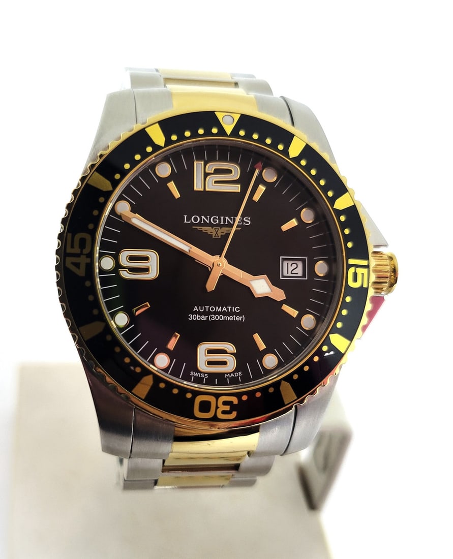 Mens Two Tone S/Steel LONGINES Hydro Conquest Automatic Black Dial Watch L3.742.3 (1 of 12)