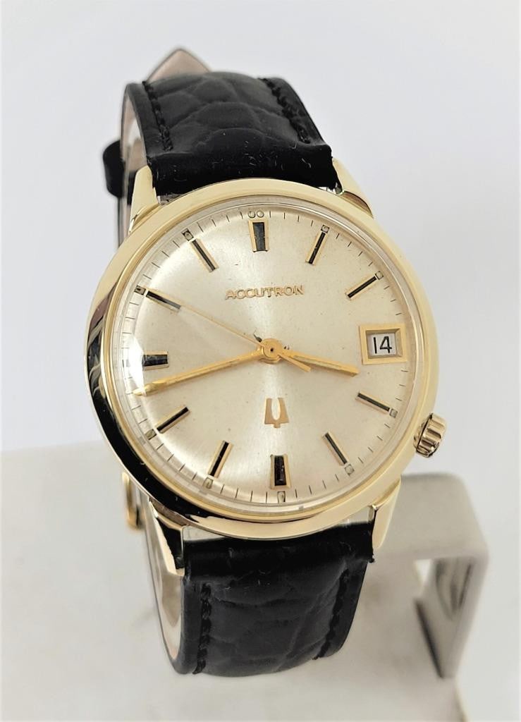 Vintage Mens Solid 14k BULOVA ACCUTRON Date Watch 1967s* EXLNT* Great Runner: Vintage Men's Solid 14k BULOVA ACCUTRON Date Watch 1967s* EXLNT* SERVICED This Men's Bulova watch is USA made. Great present for yourself or someone you love as well as for vintage collectors or