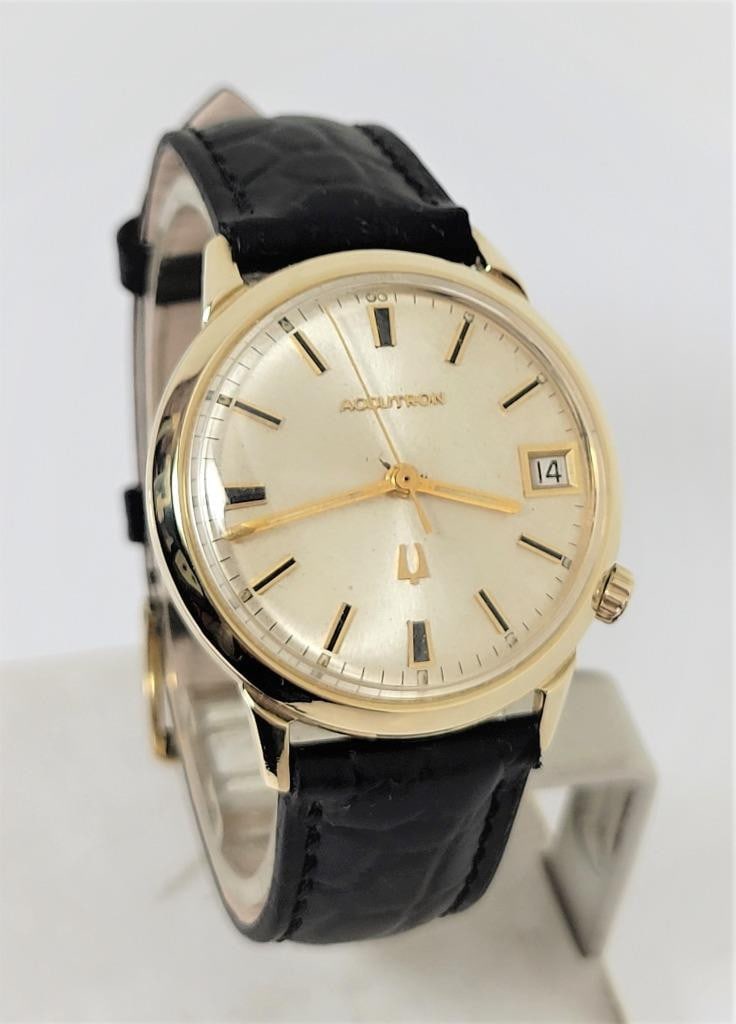 Vintage Mens Solid 14k BULOVA ACCUTRON Date Watch 1967s* EXLNT* Great Runner - 2