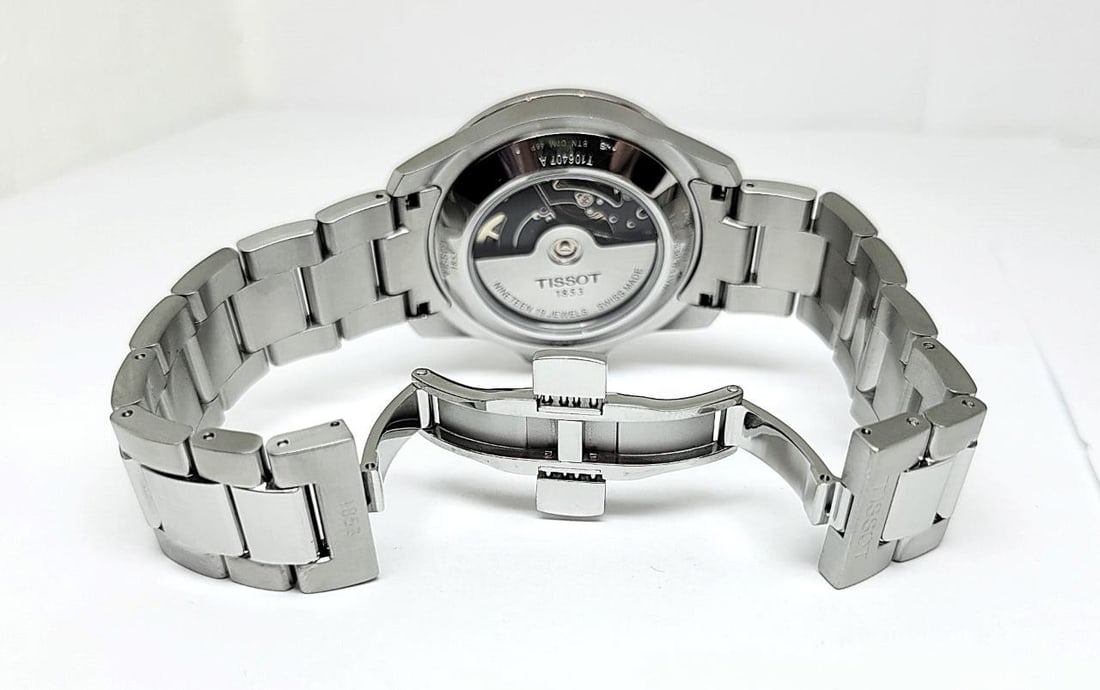 Mens S/Steel TISSOT V8 SWISSMATIC T106407A Watch in Excellent Condition - 10