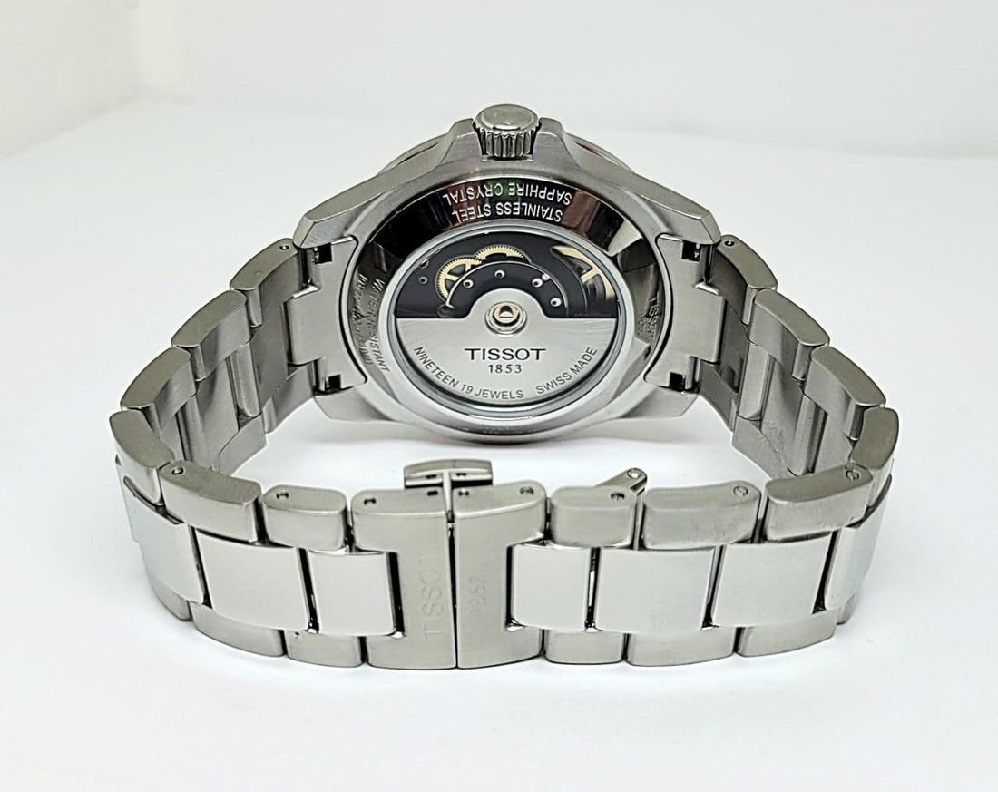 Mens S/Steel TISSOT V8 SWISSMATIC T106407A Watch in Excellent Condition - 5