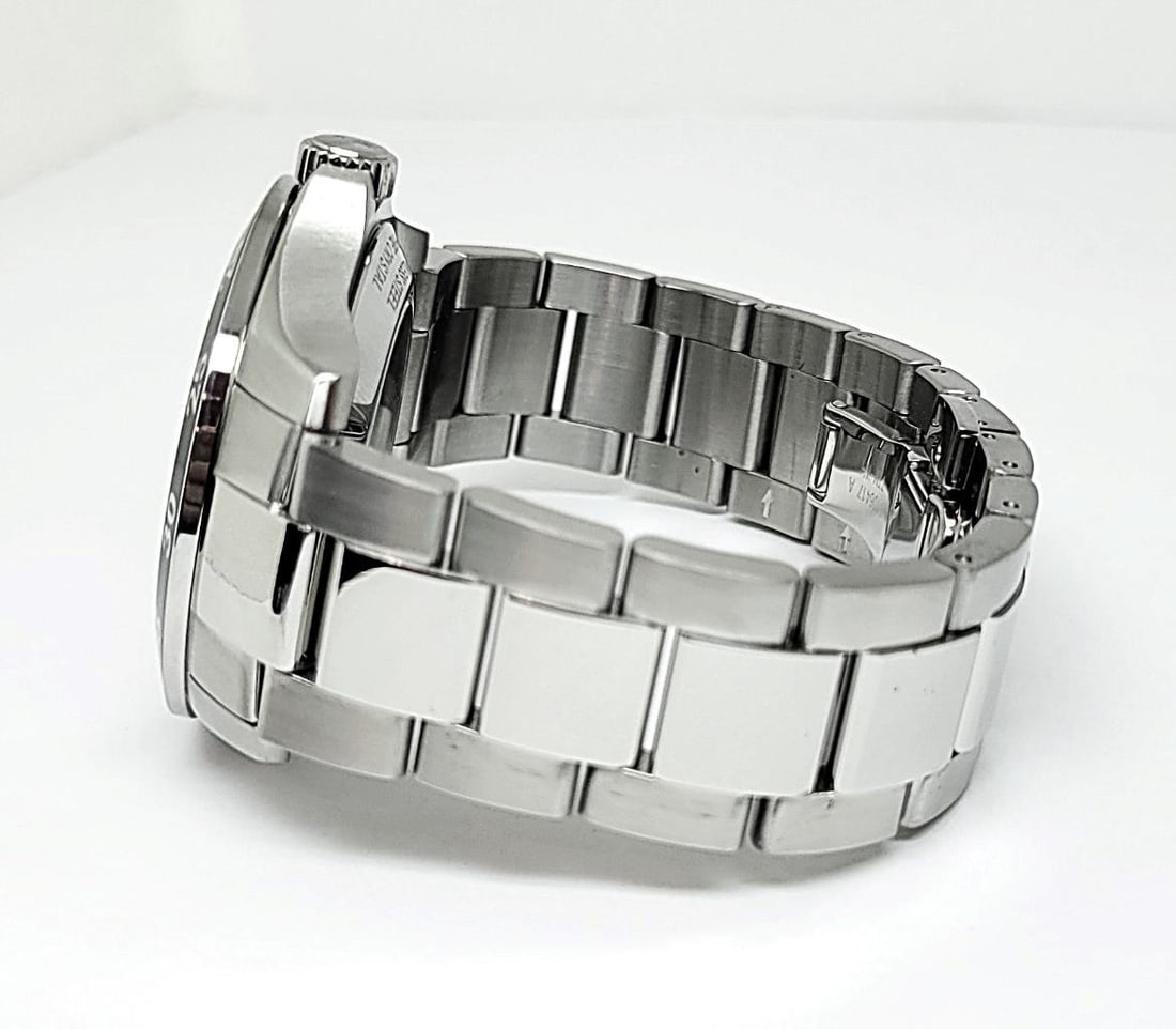 Mens S/Steel TISSOT V8 SWISSMATIC T106407A Watch in Excellent Condition - 9