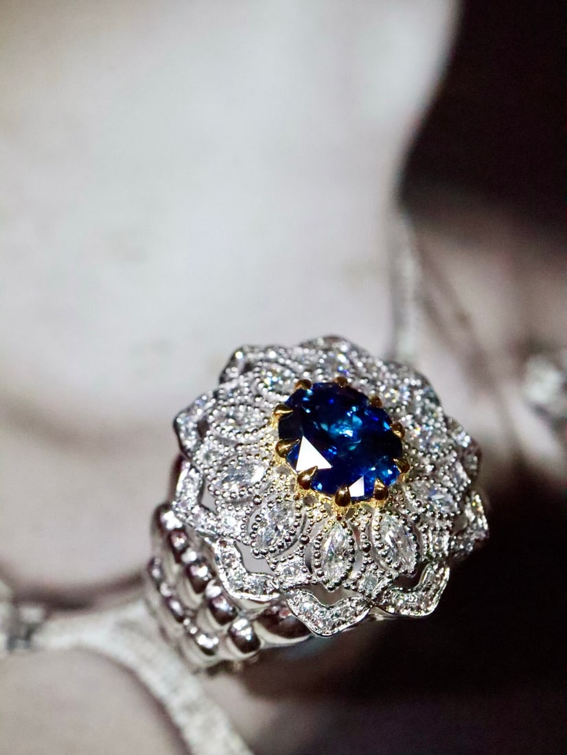 Platinum Natural Sapphire Diamond Ring - 2
