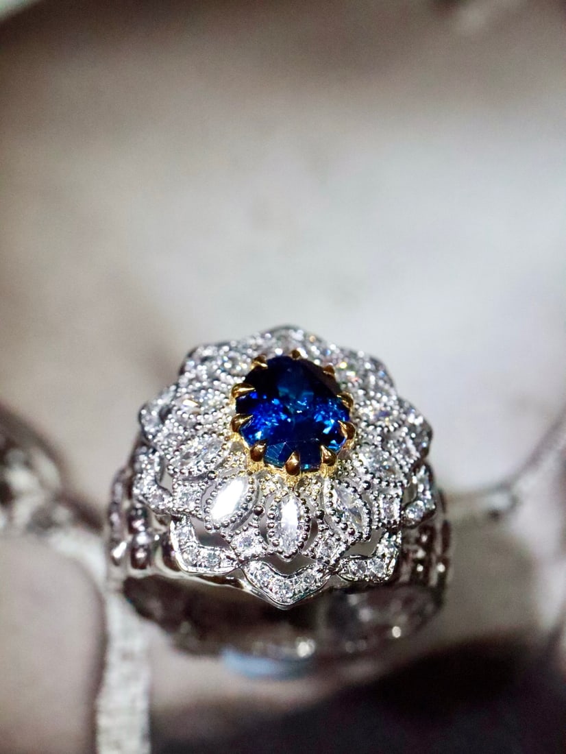 Platinum Natural Sapphire Diamond Ring - 3