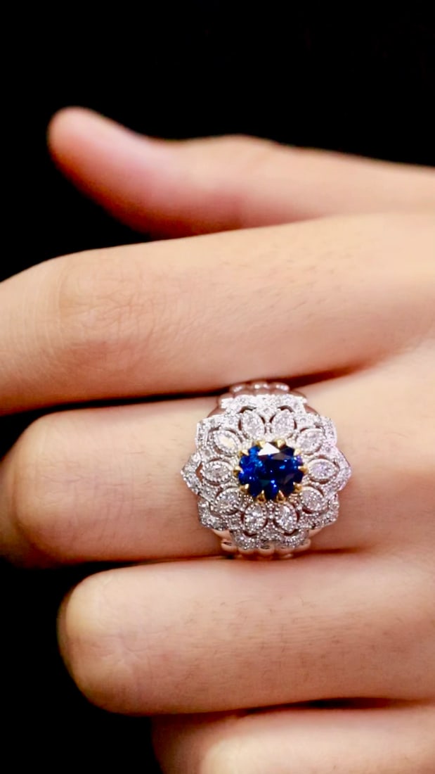 Platinum Natural Sapphire Diamond Ring - 6
