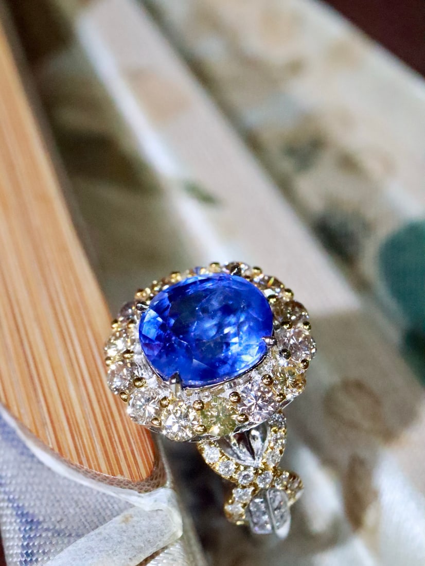18K Natural Cornflower Blue Sapphire Ring - 3