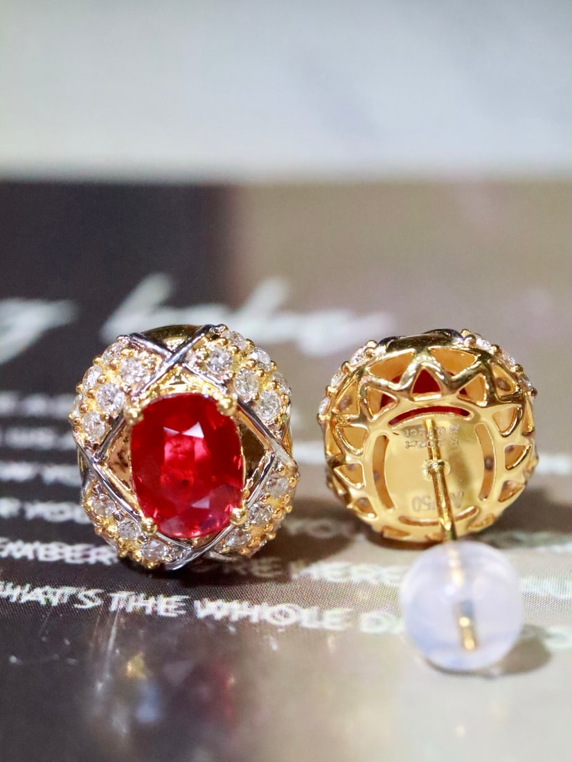 18K Natural Unheated Pigeon Blood Ruby Earrings - 2