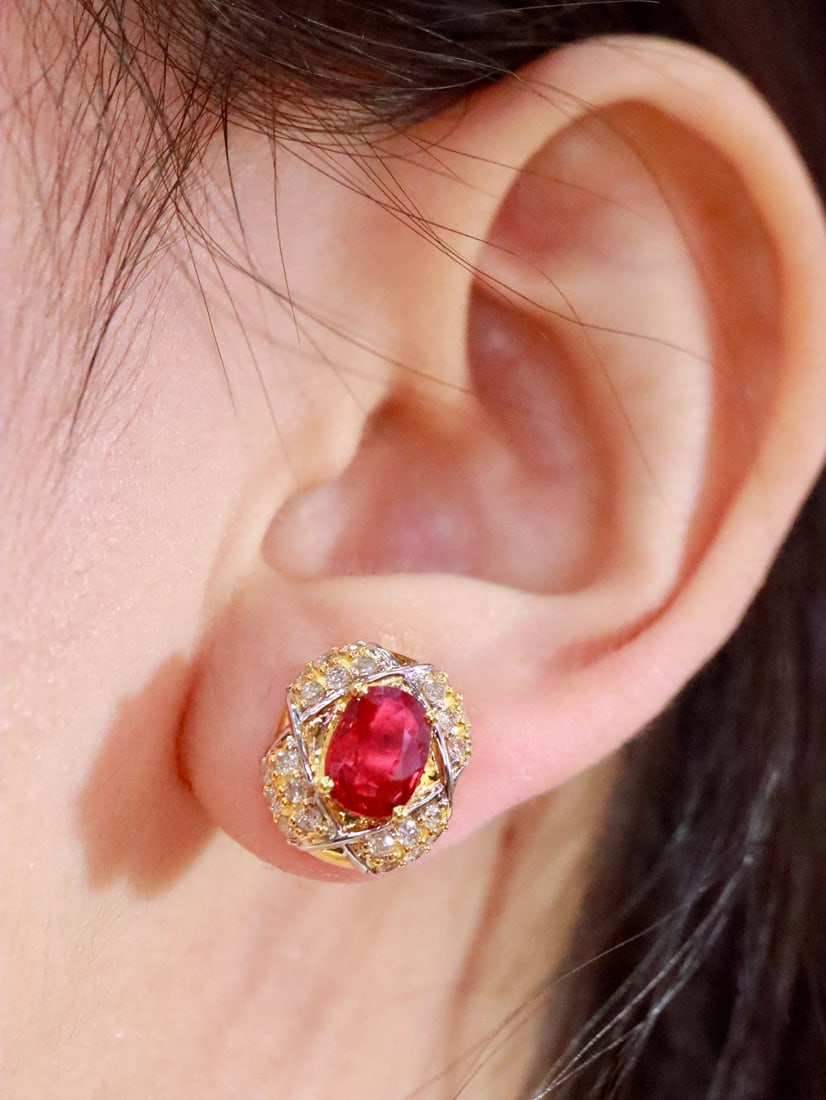 18K Natural Unheated Pigeon Blood Ruby Earrings - 6