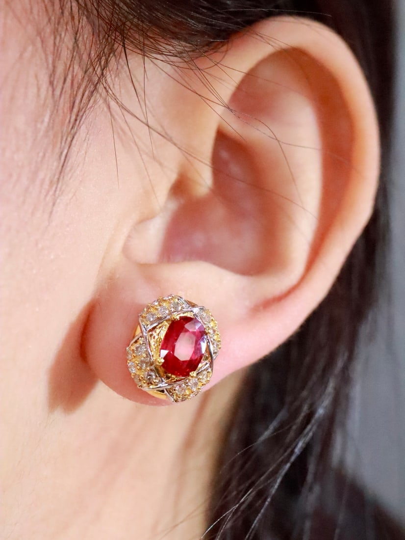 18K Natural Unheated Pigeon Blood Ruby Earrings - 7