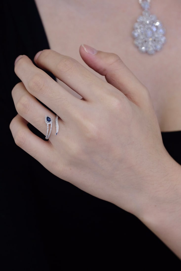 18K Natural Sapphire Snake Ring - 5