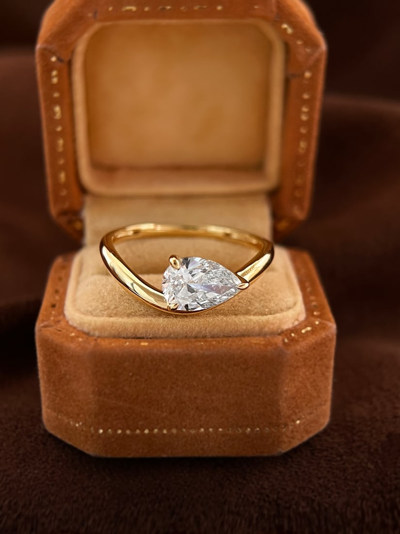 18K Lab-Created Diamond Teardrop Ring (1 of 6)