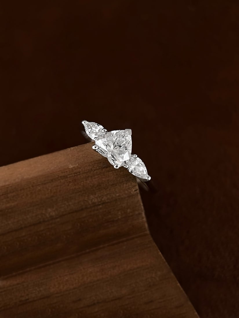 18K Cultivated Diamond Natural Heart Ring - 4
