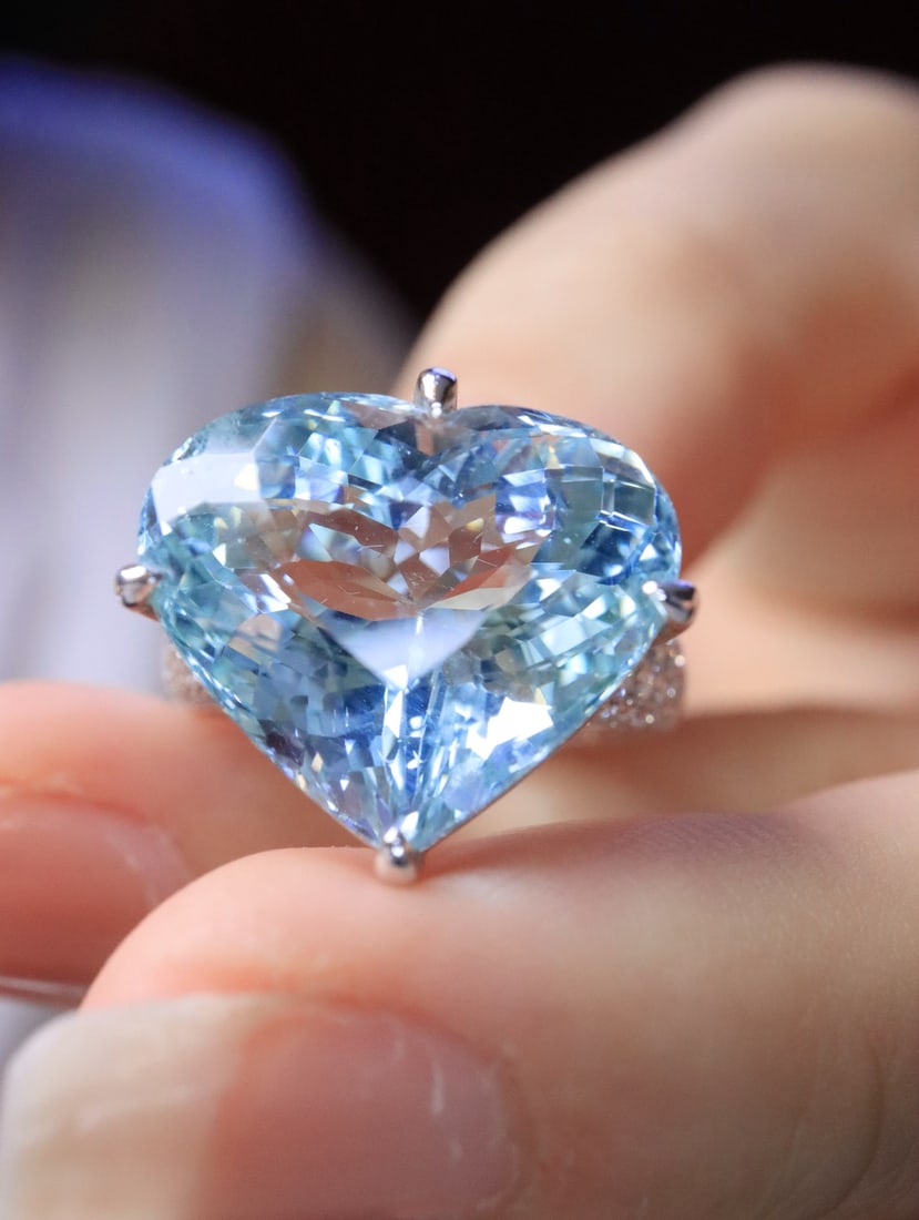 18K Gold Natural Aquamarine Ring - 2