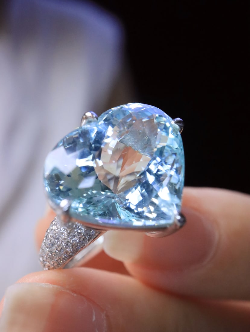 18K Gold Natural Aquamarine Ring - 3