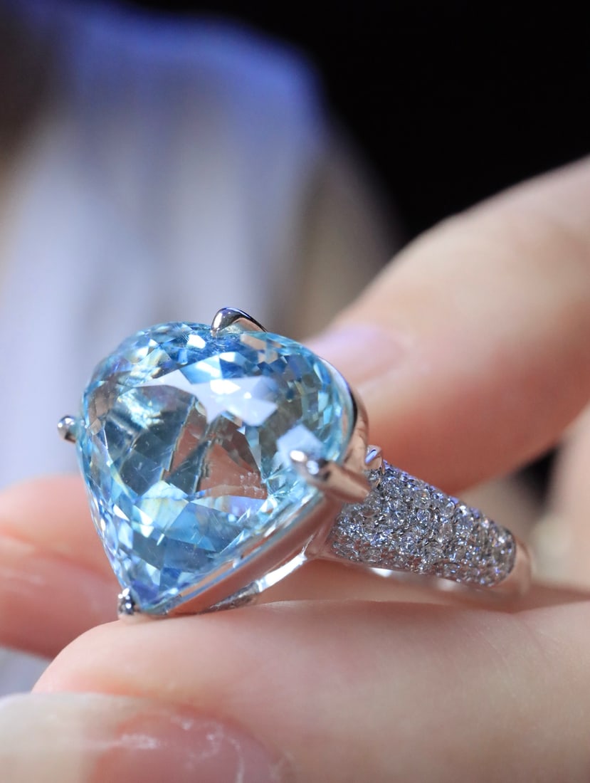 18K Gold Natural Aquamarine Ring - 4
