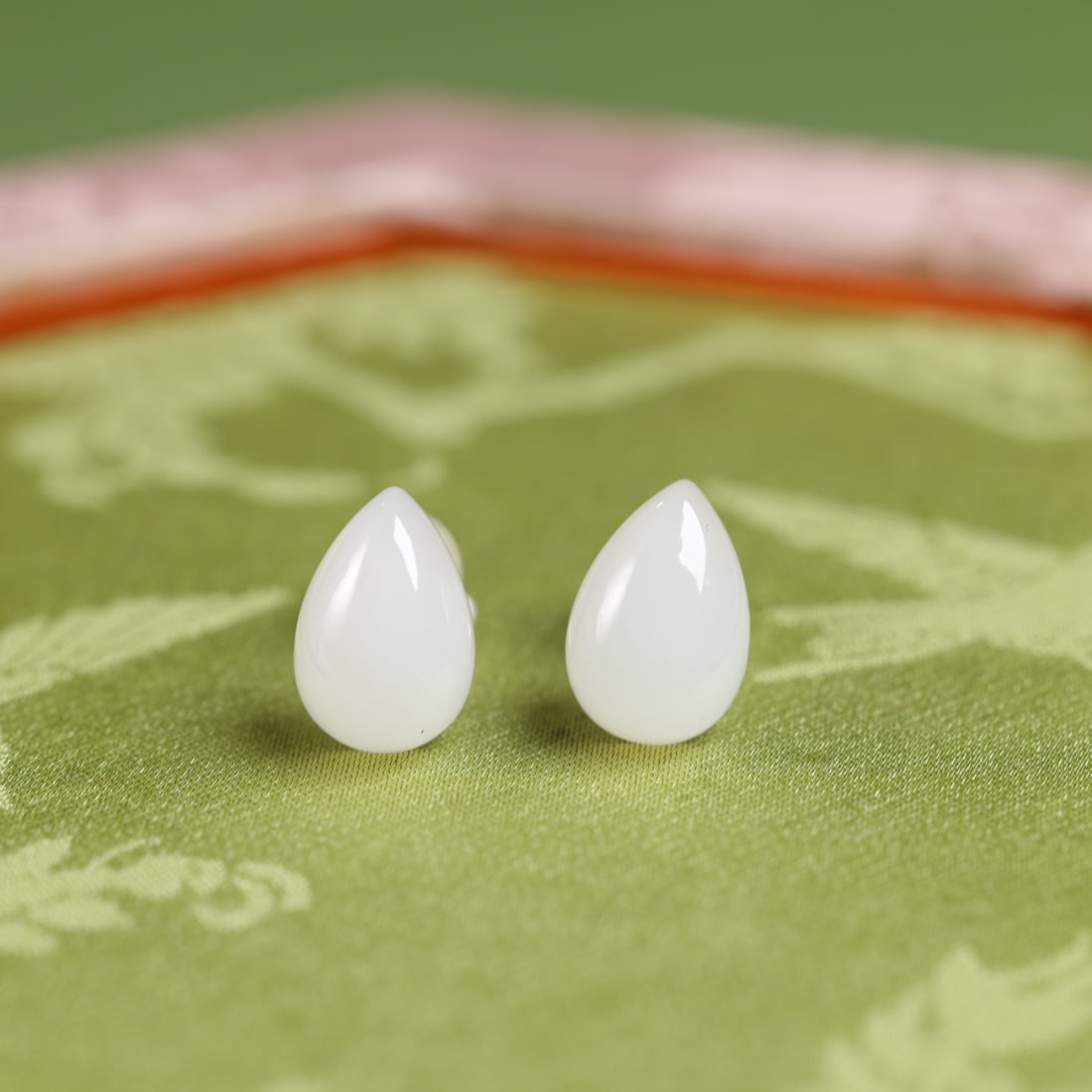 18K Gold Natural Hetian Jade White Jade Earrings - 2