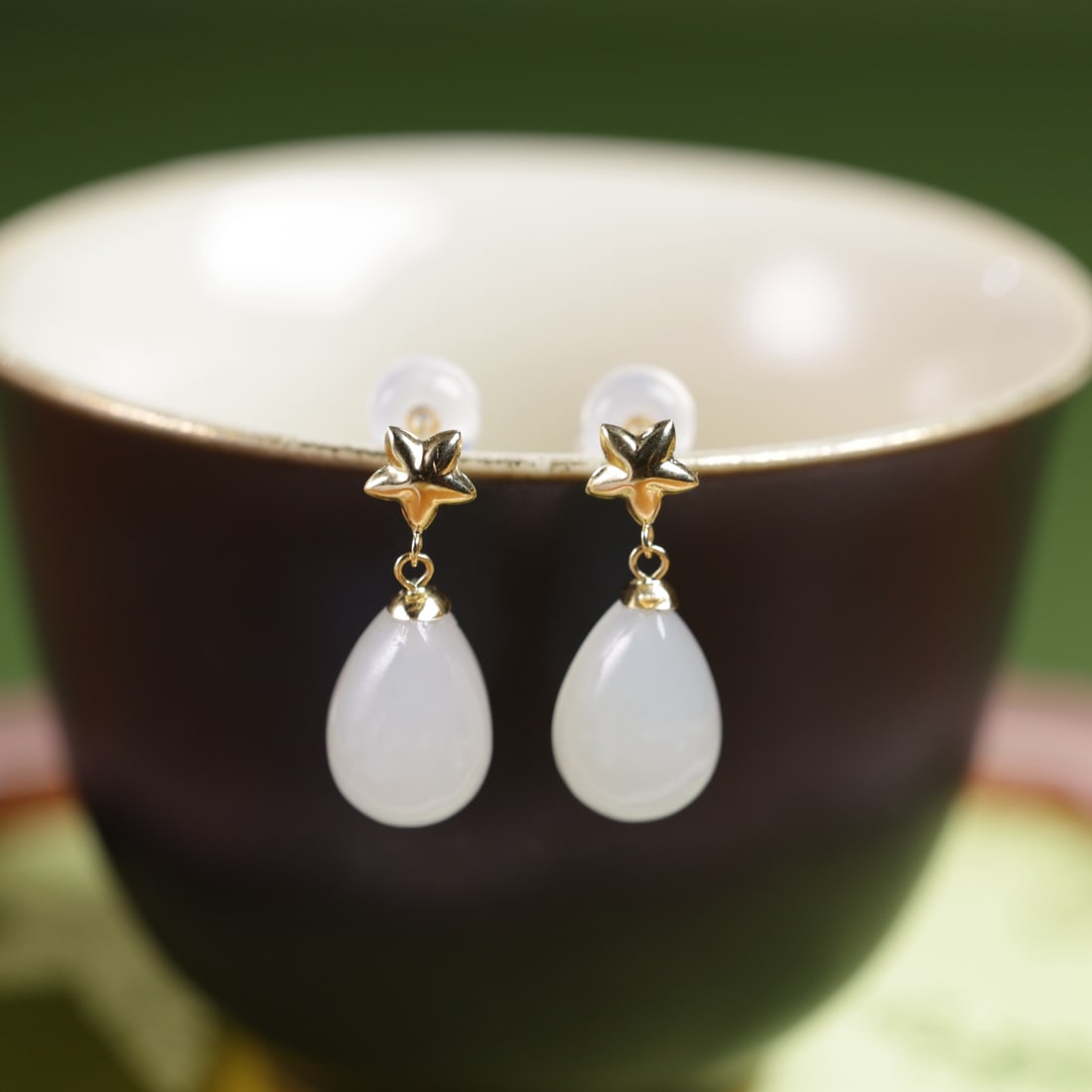 18K Gold Natural Hetian Jade White Jade Earrings - 3