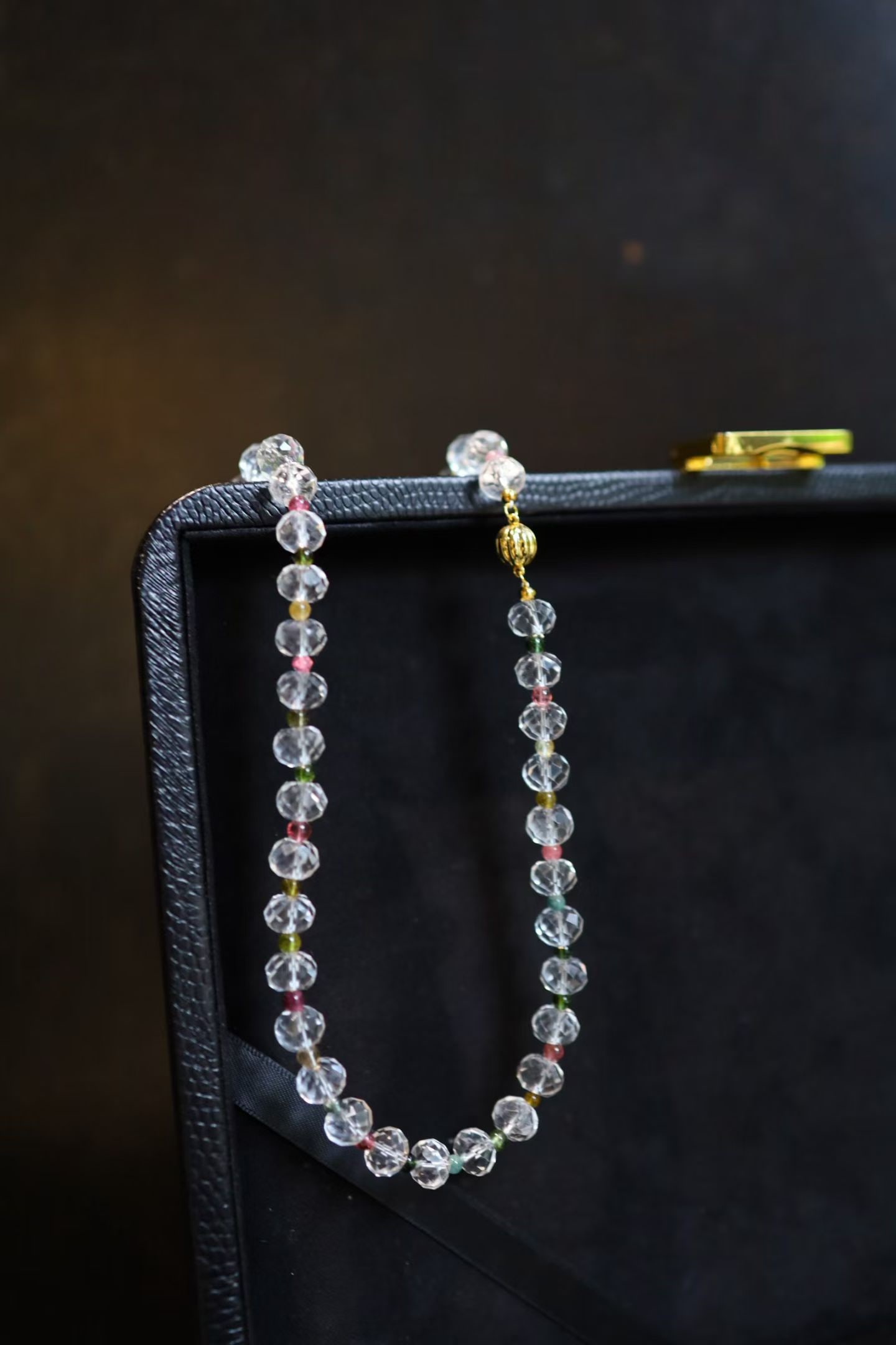 Sterling Silver Natural White Crystal Bracelet: Title: Sterling Silver Natural White Crystal Bracelet Description: This bracelet features natural white crystal as the main stone, adorned with vibrant tourmaline that resembles colorful candy, embody