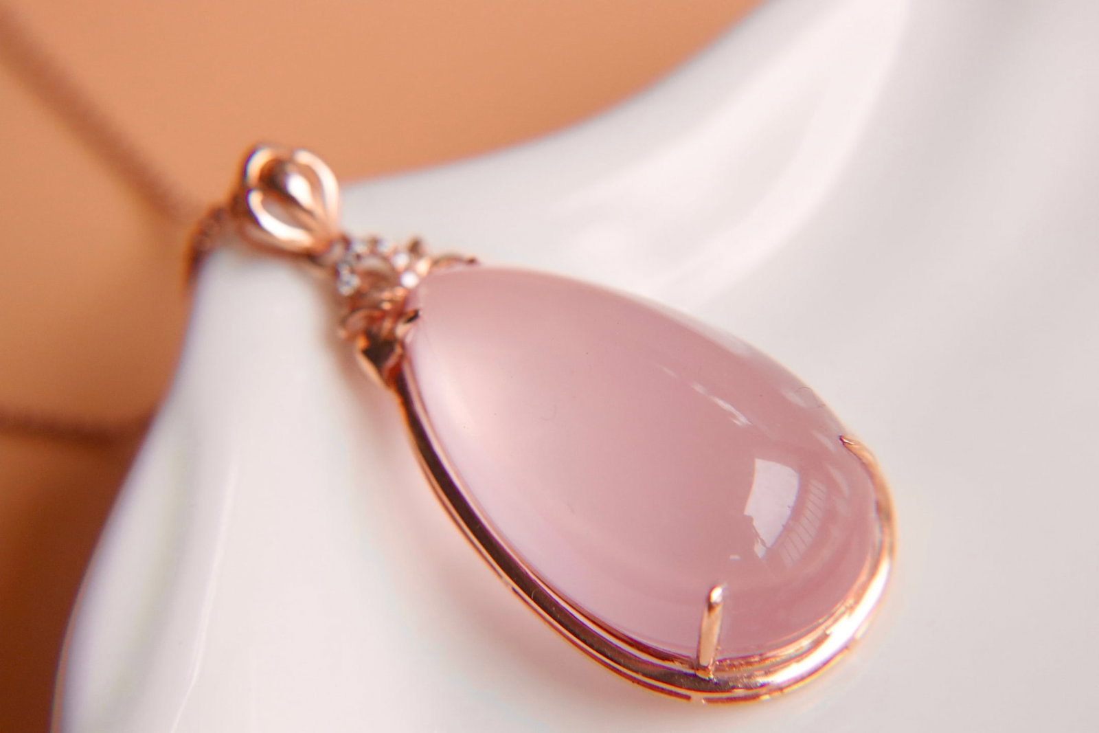 18K Gold Natural Rose Quartz Pendant - 5