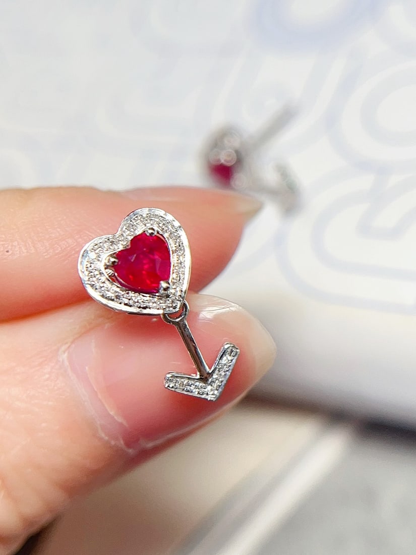 18K Gold Natural Pigeon Blood Ruby Earrings - 4