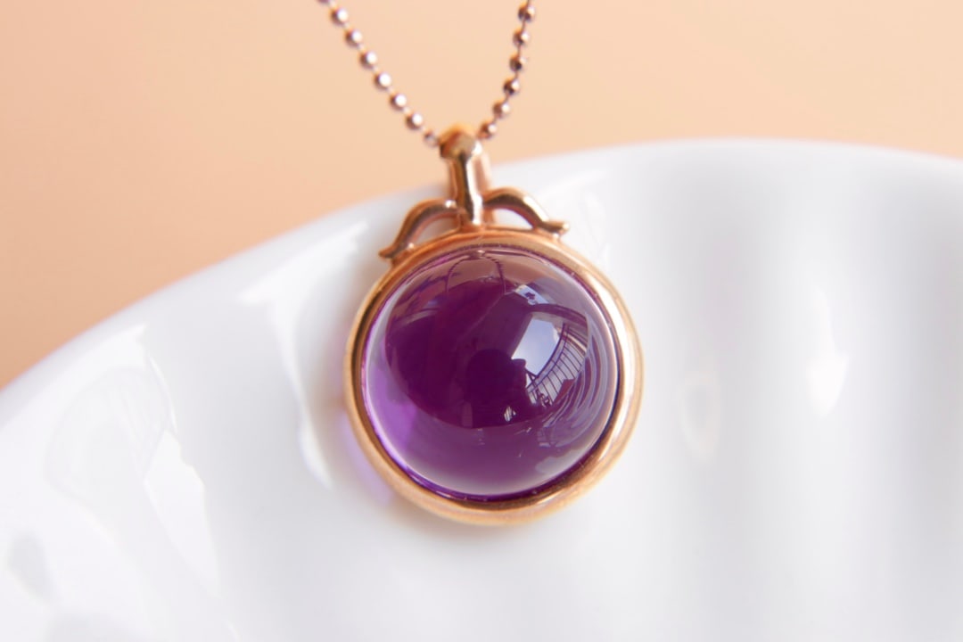 18K Gold Natural Amethyst Pendant (1 of 5)