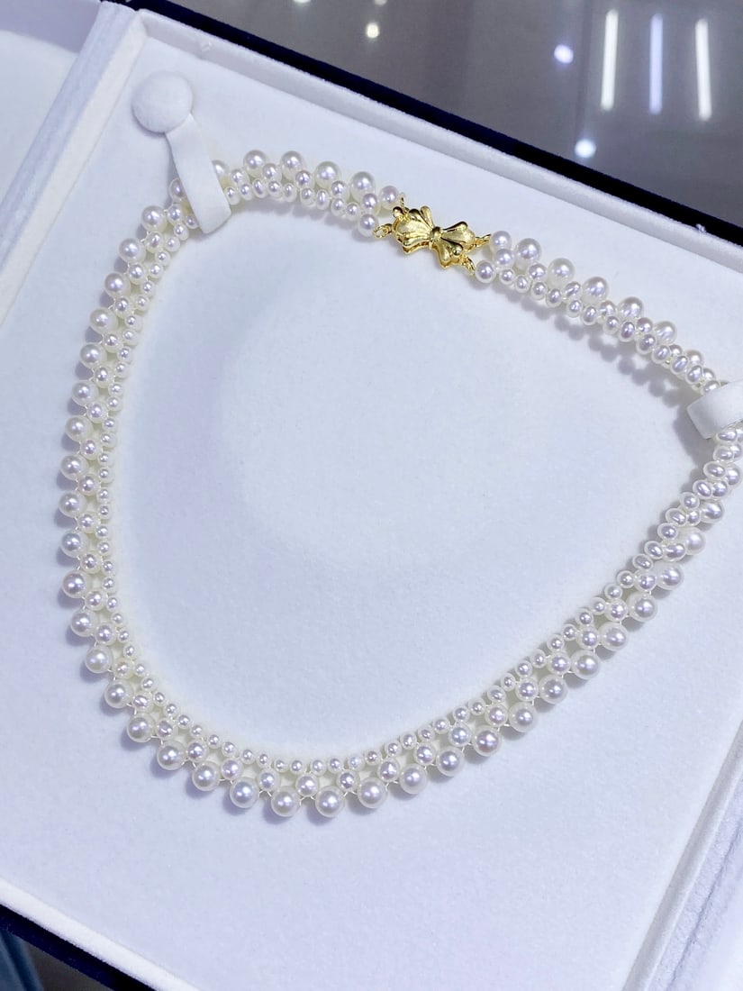 Natural Freshwater Pearl Choker - 3