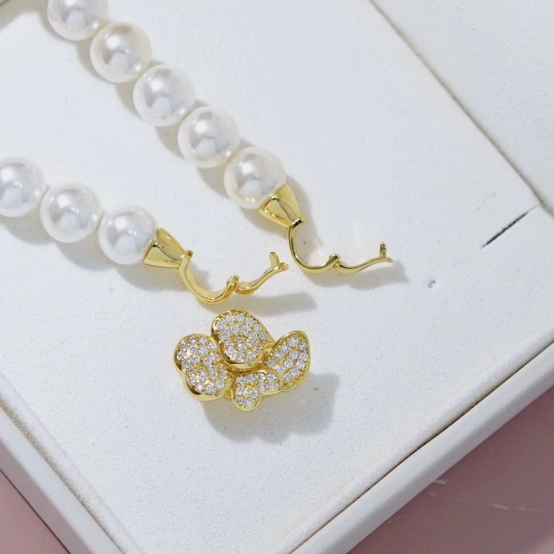 Natural White Pearl Bracelet - 6