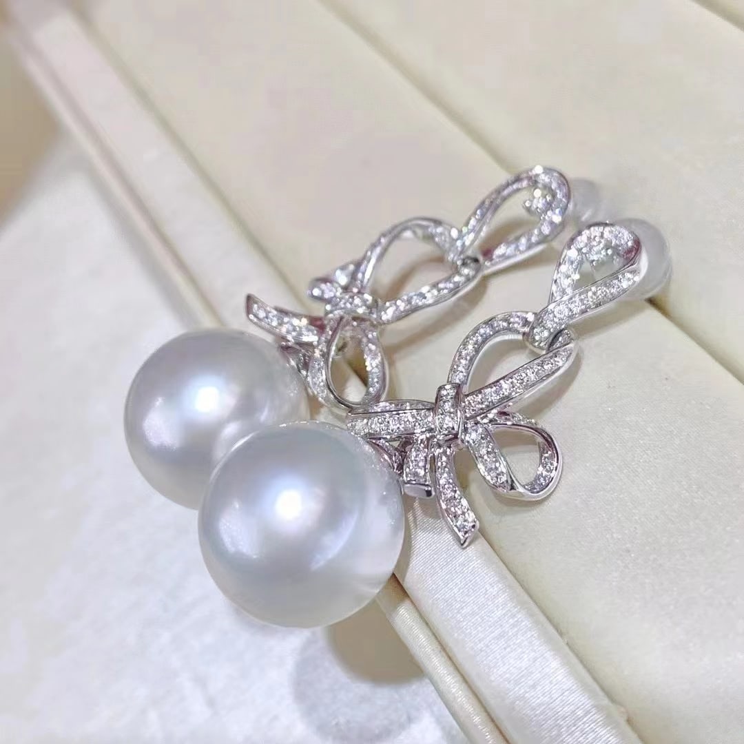 S925 Silver Slightly Flawed Pearl Earrings - 2