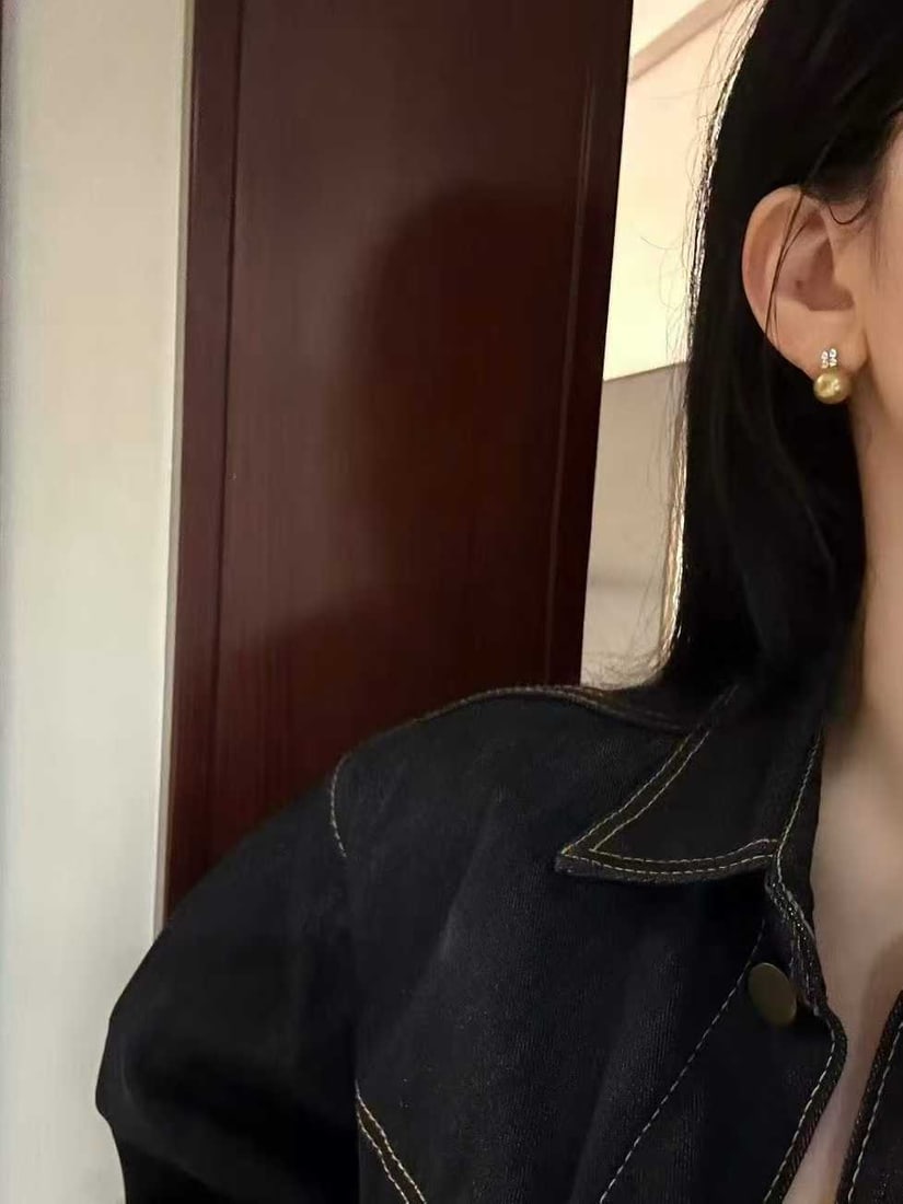 18K Gold Natural Sea Water Golden Pearl Earrings - 3