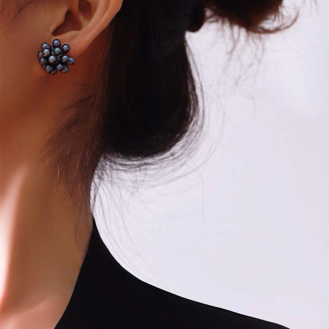 Natural Black Pearl Earrings - 4
