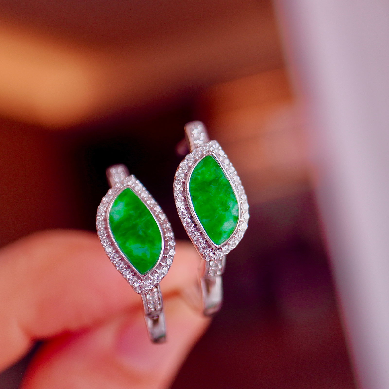 Natural Full Green Jade Ear Bags - 2