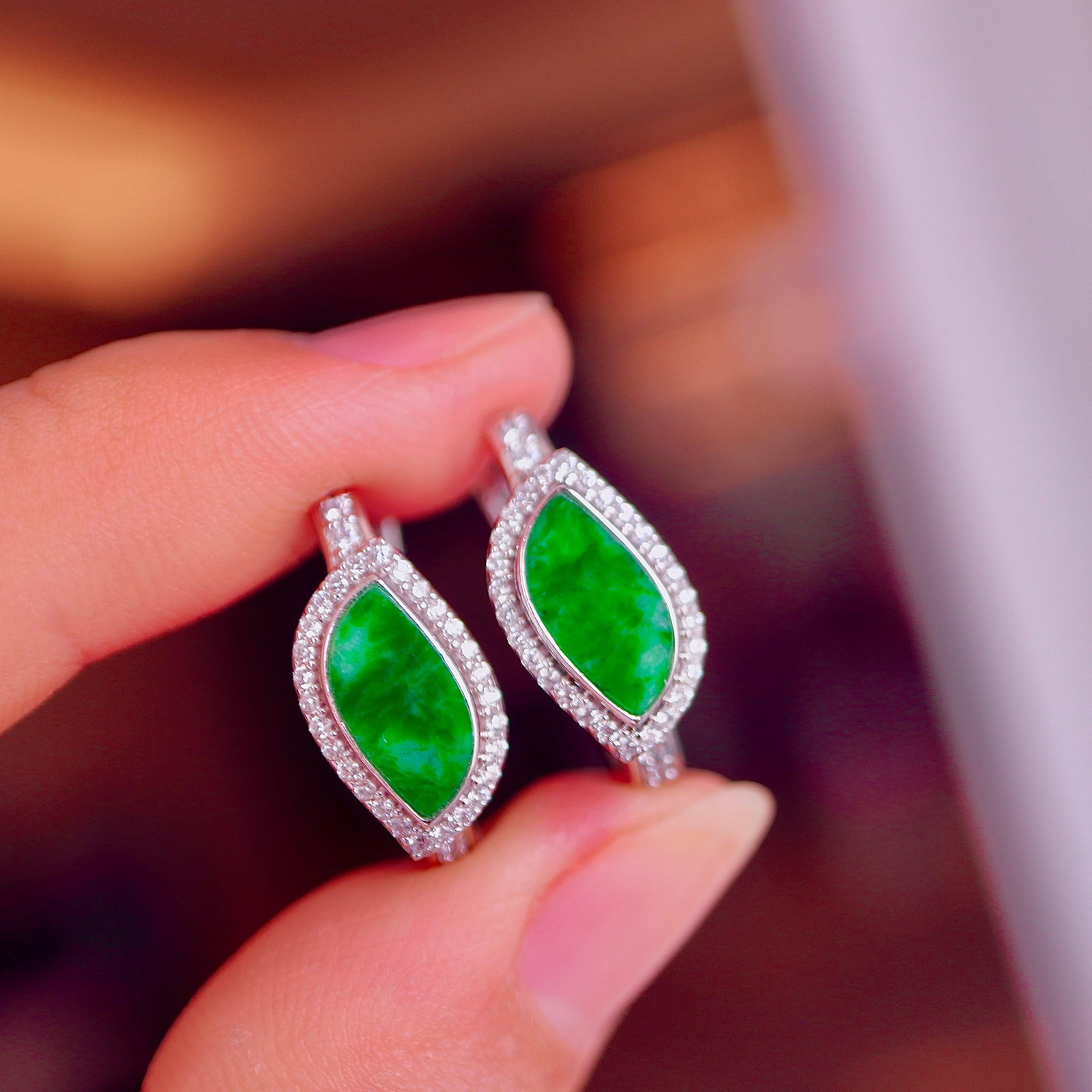Natural Full Green Jade Ear Bags - 3