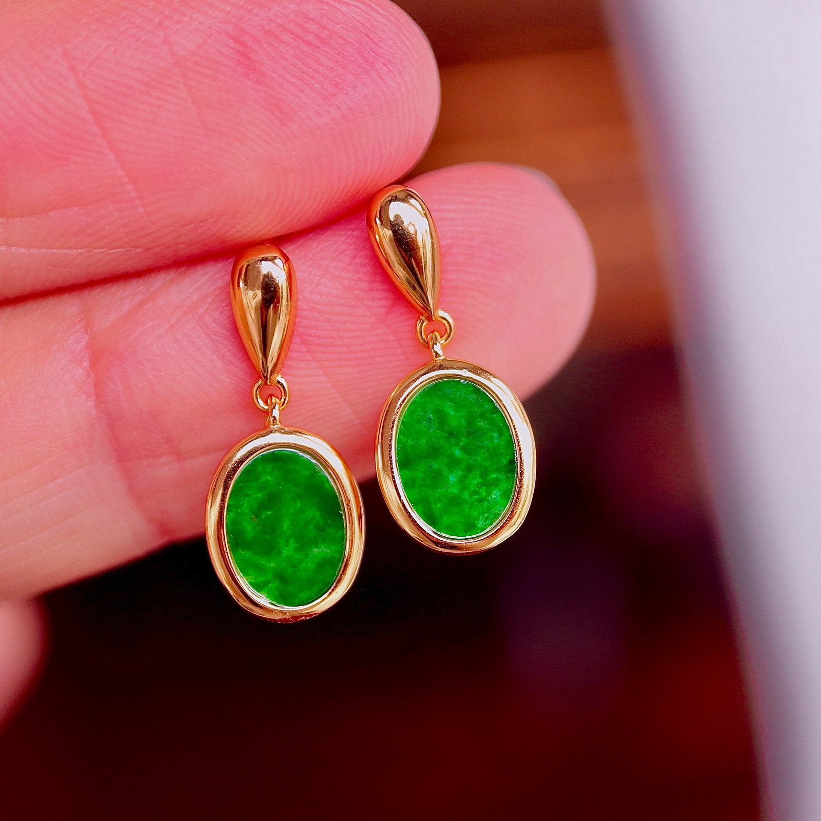 Natural Jade Egg-shaped Earrings - 7