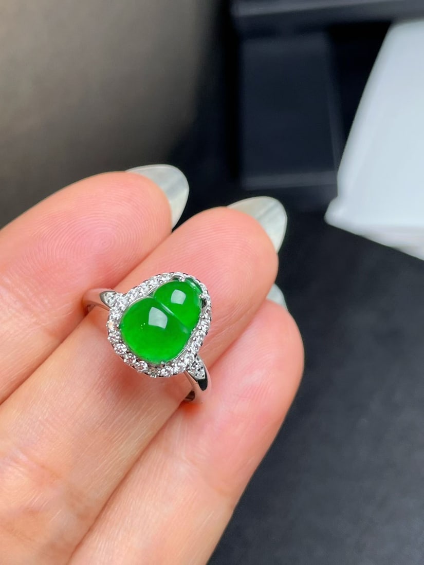 Silver Natural Full Green Jade Ring - 3