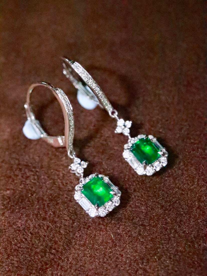 18K Gold Natural Emerald Earrings - 5