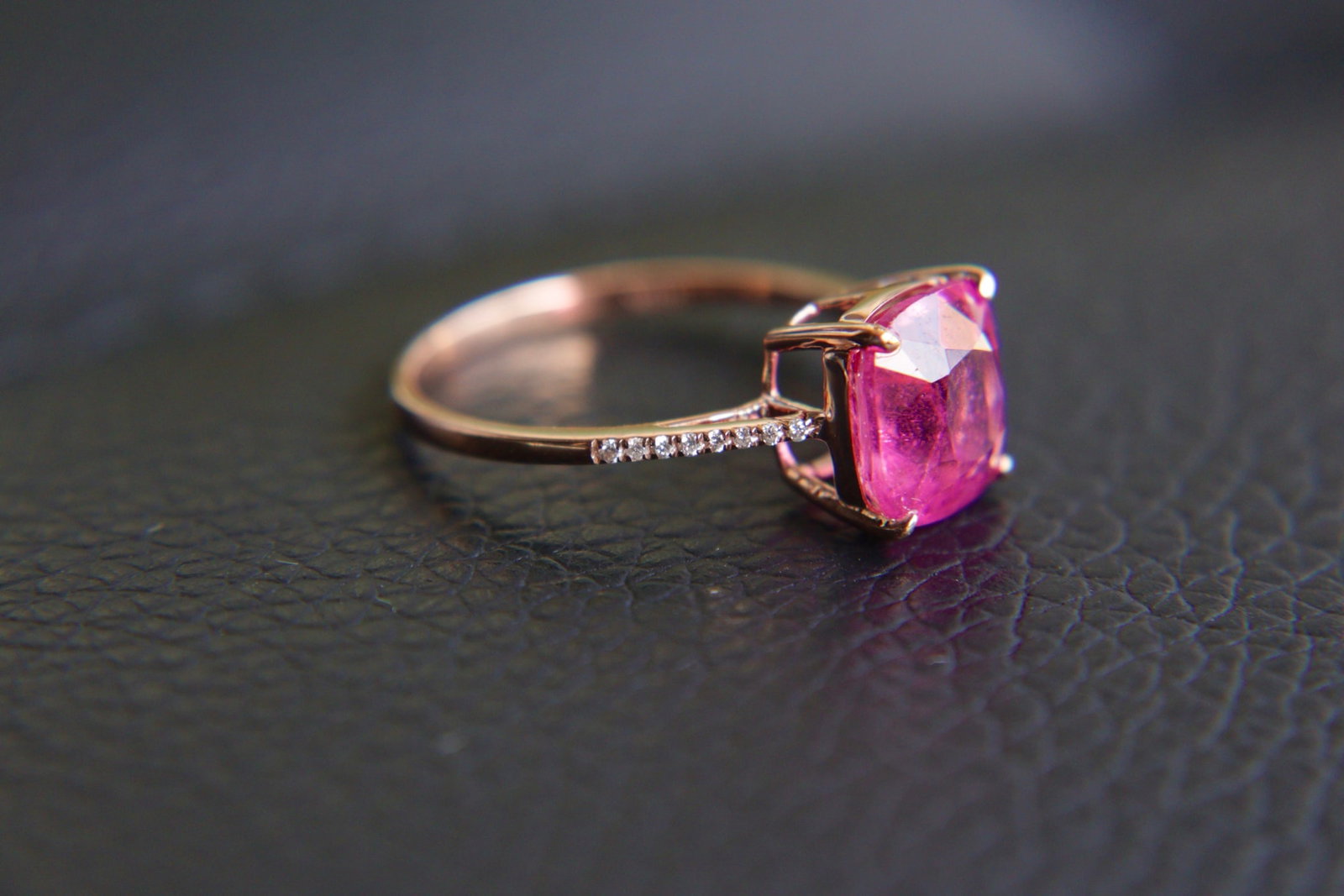 18K Gold Natural Tourmaline Ring - 4