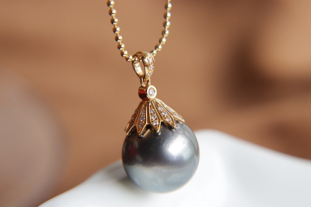 18K Gold Natural Pearl Pendant - 6