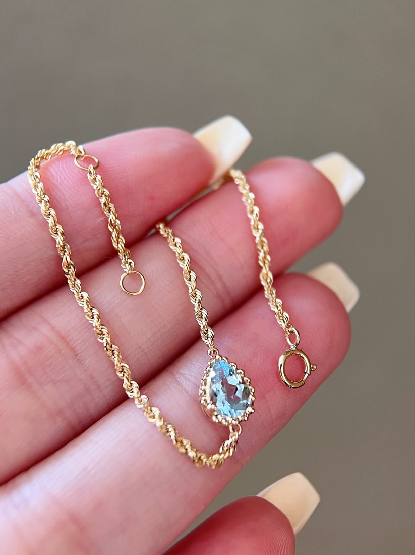 18K Natural Aquamarine Bracelet - 8