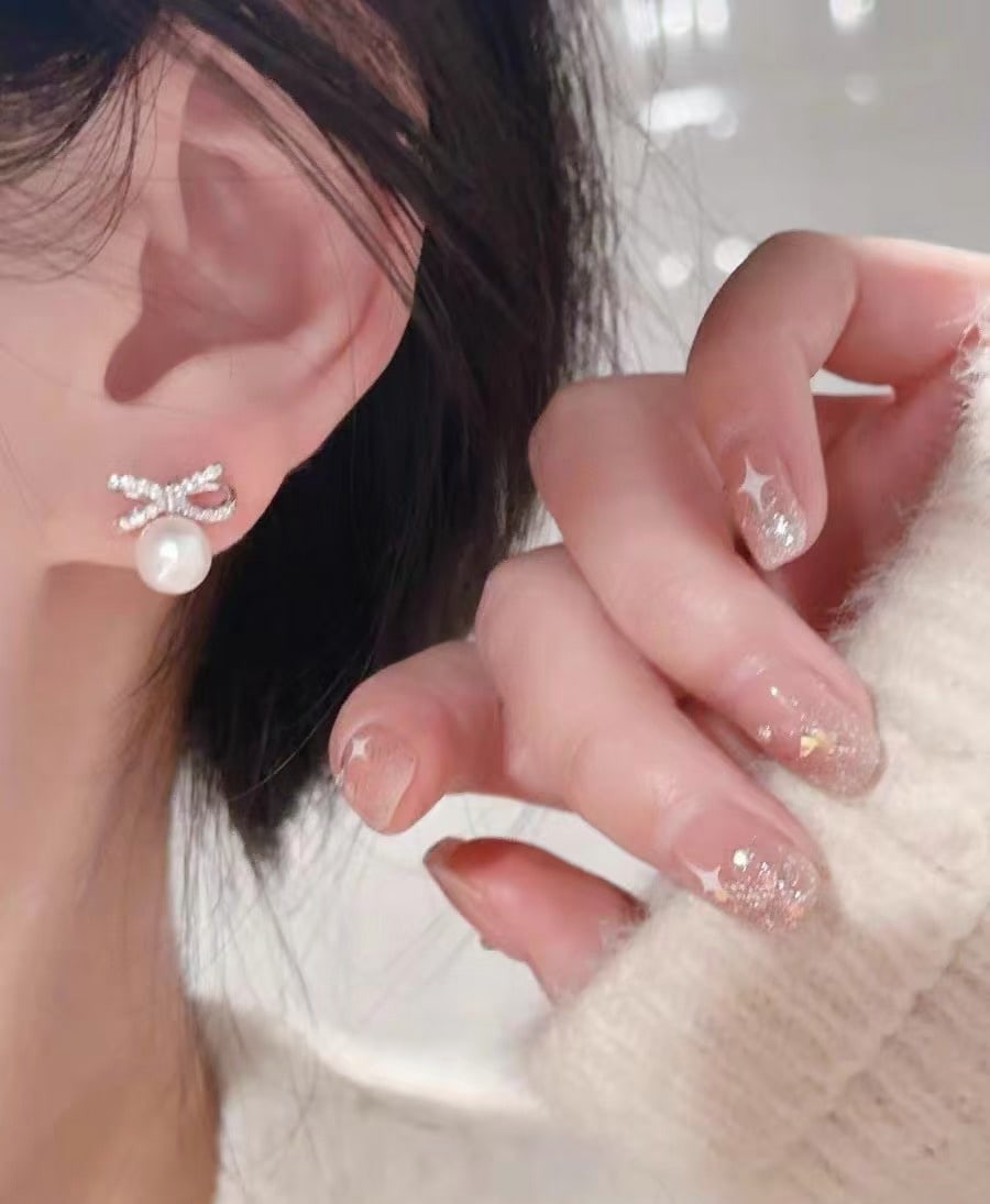 18K Gold Natural Diamond Akoya Sea Water Pearl Earrings - 2