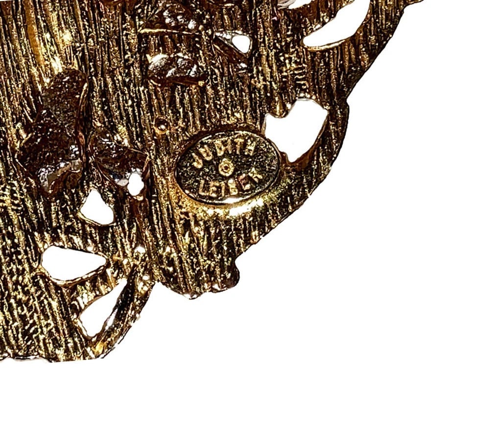 Judith Leiber Two Tone Medusa Pin Pendant - 5