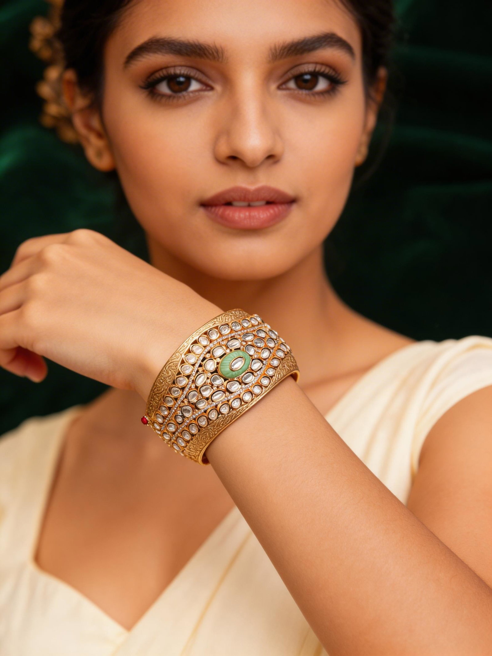 Stone Studded Kundan Openable Kada Bangle with Polki Detailing: Title:Stone Studded Kundan Openable Kada Bangle with Polki Detailing Reference:itemcode : JA0235 Reserve: $68.00 Shipping: Domestic: Flat-rate of $12.00 to anywhere within the contiguous U.S.