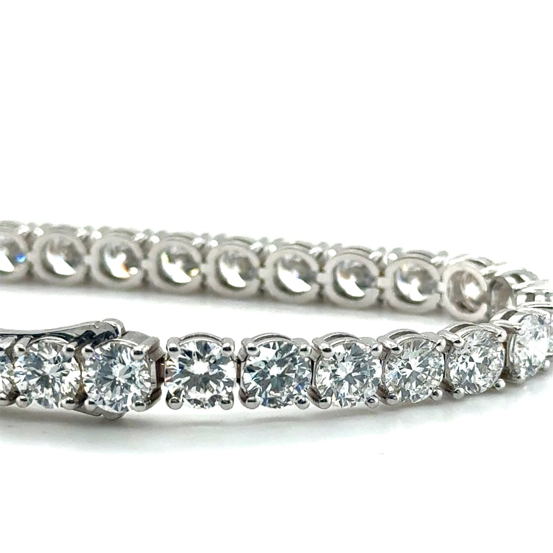 Tennis bracelet - 14 kt. White gold - 15.80ct. tw. Diamond (Lab-grown) - Diamond - 3