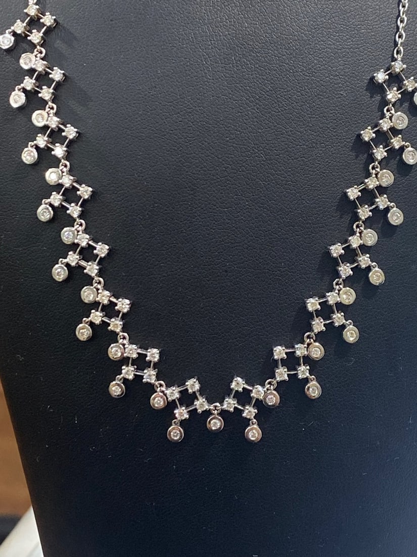 14 kt. White gold - Necklace with pendant - 2.45 ct Diamond - Diamonds - 5
